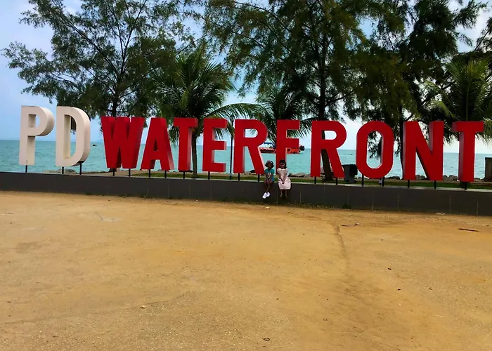 Pd Infront Seaview